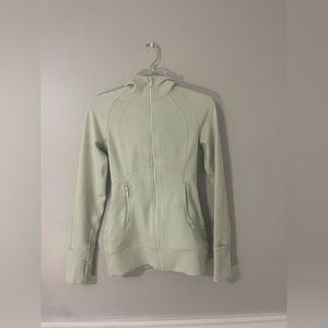 NEVER WORN sage green Lululemon Leggings